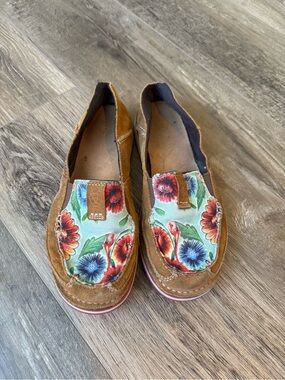Ariat Cruiser Brown Suede Moccasins with Multicolor Floral Canvas